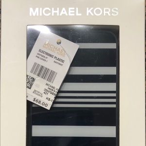 Michael Kors iPhone 7 case